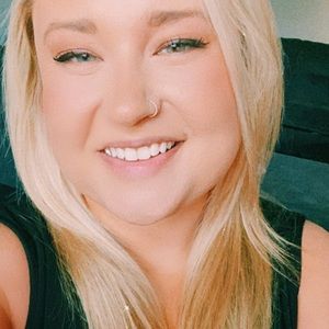 Meet your Posher, Mackenzie